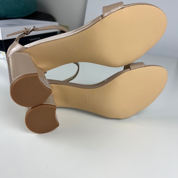 NEW Nine West Sandy Taupe Neutral Open Toe Heels Women's Size 8.5M - Picture 6 of 10